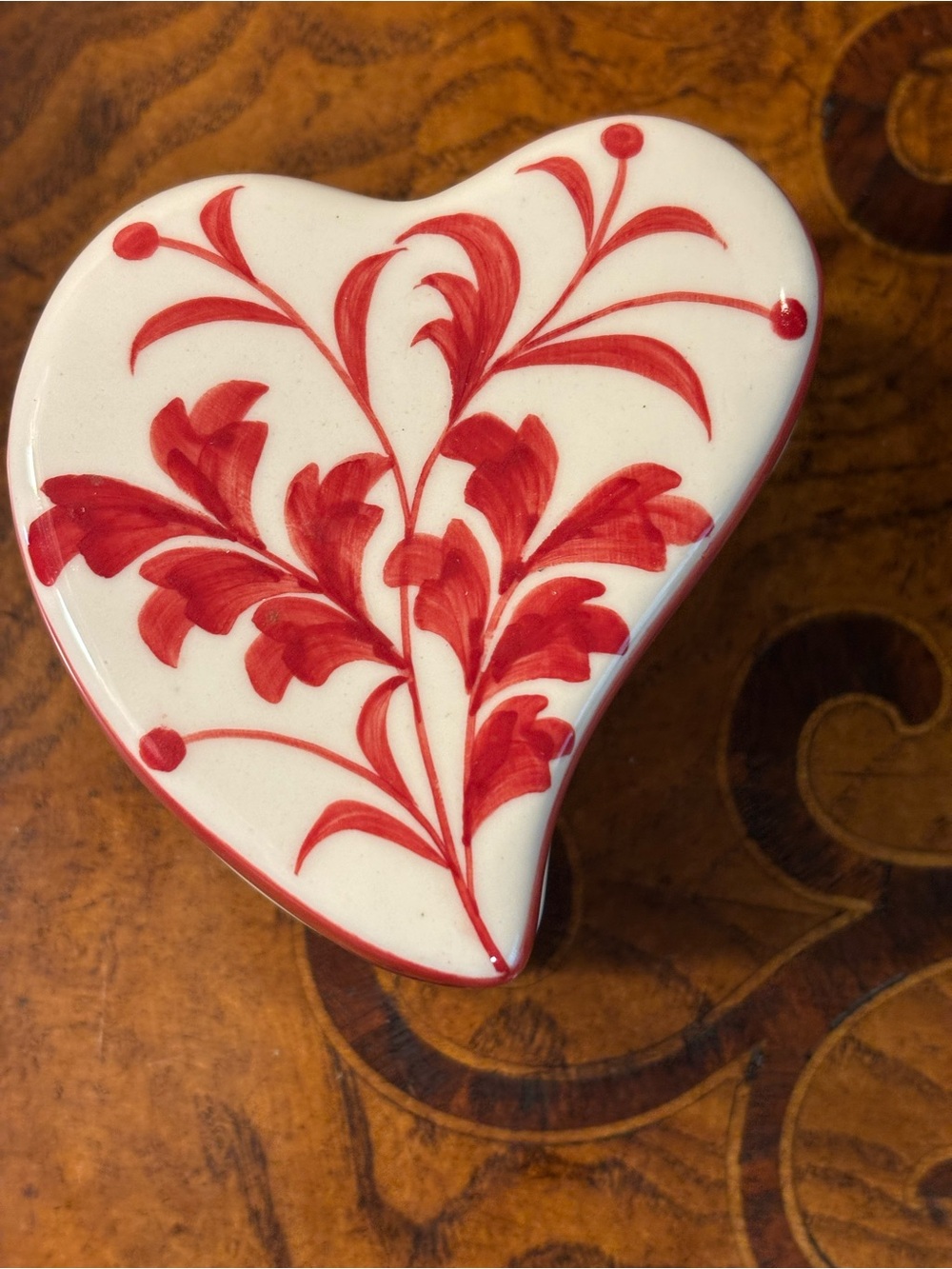 Andrea By Sadek Heart-Shaped Ceramic Box